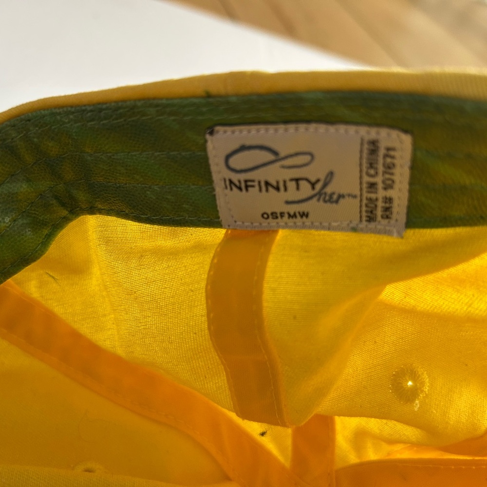 John Deere Yellow Cap with Green Embroidered Logo - Picture 5 of 10
